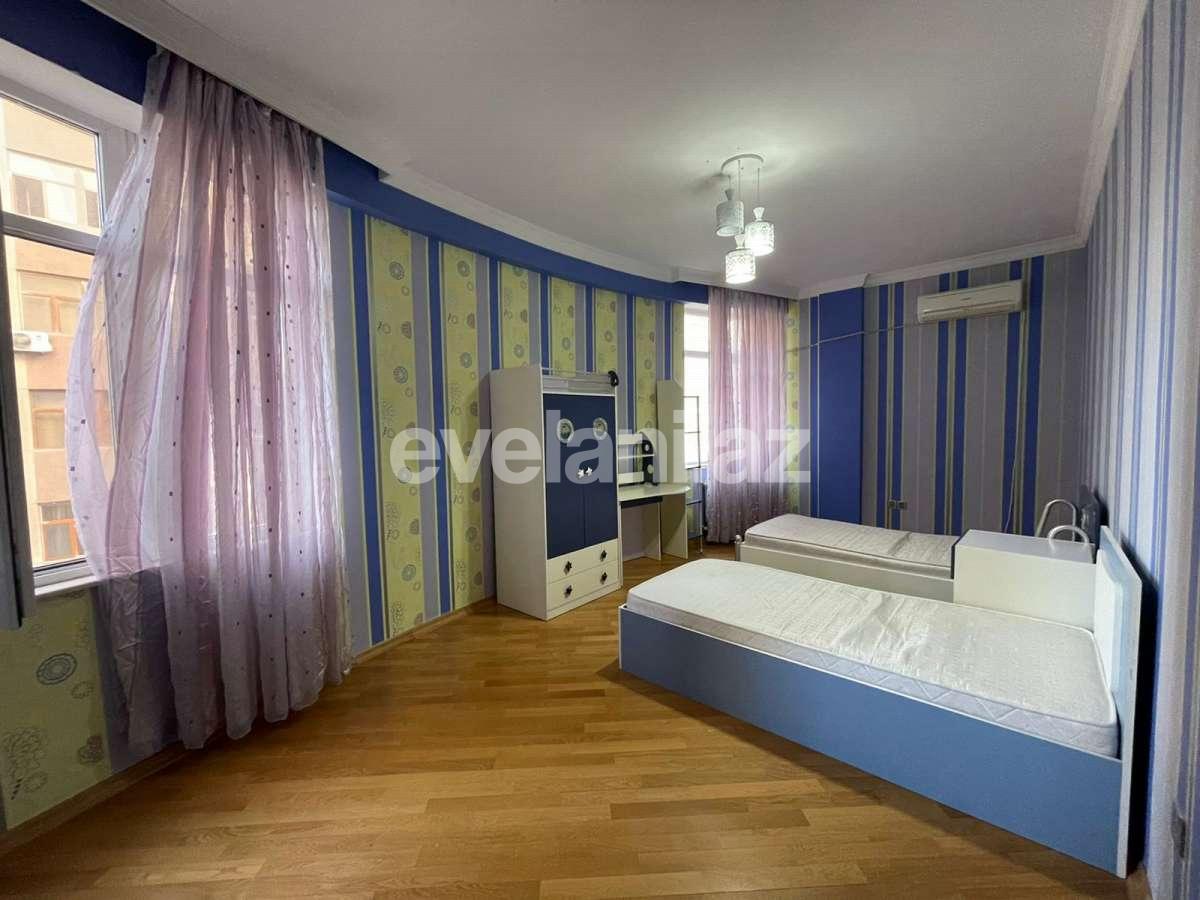 Kirayə verilir, yeni tikili, 3 otaqlı, 135 m², Bakı, Xətai r, Şah İsmayıl Xətai m.