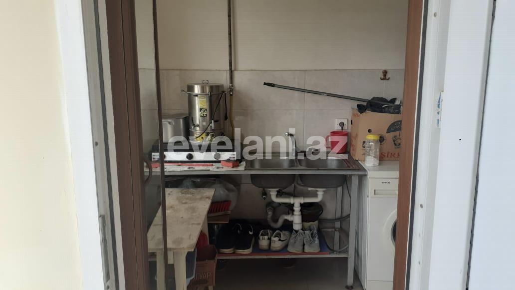 Satılır, həyət evi / bağ, 6 otaqlı, 200 m², Bakı, Suraxanı r.