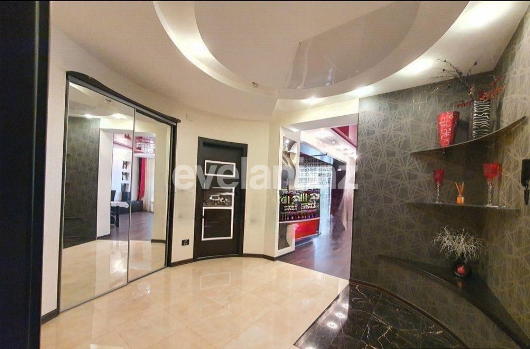 Kirayə verilir, yeni tikili, 3 otaqlı, 150 m², Bakı, Xətai r, Şah İsmayıl Xətai m.