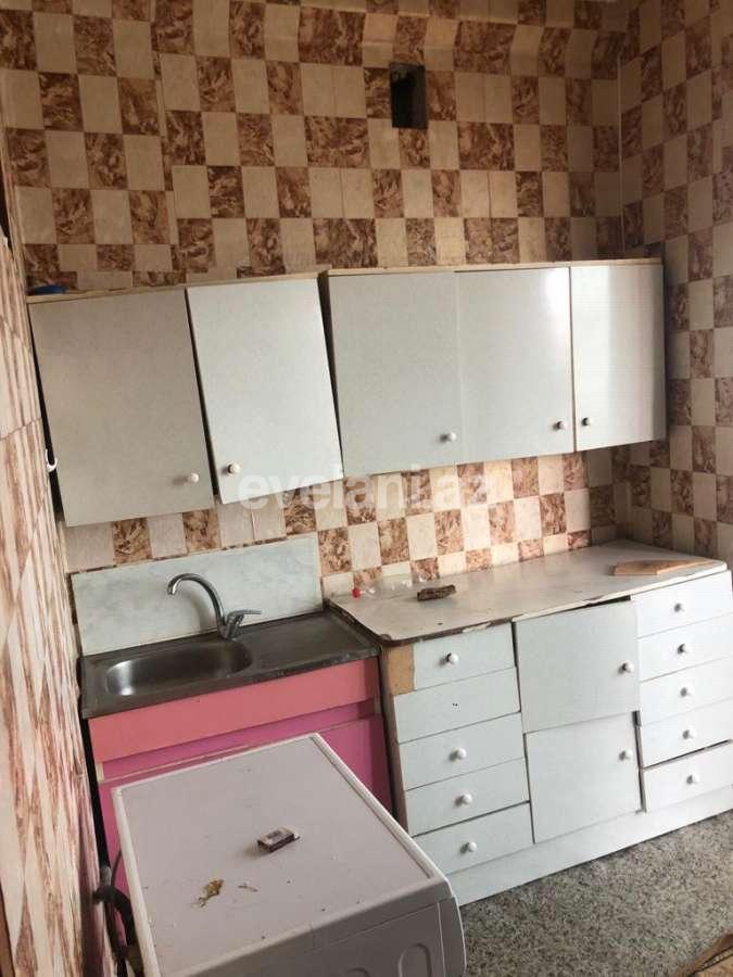 Satılır, köhnə tikili, 2 otaqlı, 54 m², Bakı, Suraxanı r.