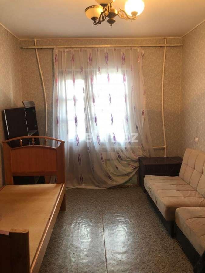 Satılır, köhnə tikili, 2 otaqlı, 54 m², Bakı, Suraxanı r.