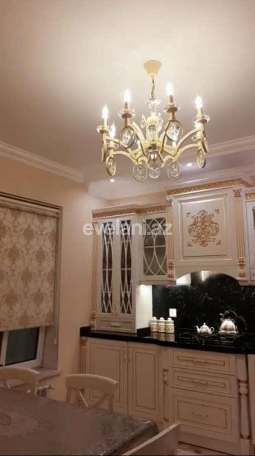 Satılır, həyət evi / bağ, 6 otaqlı, 270 m², Bakı, Xəzər r, Buzovna q, Koroğlu m.