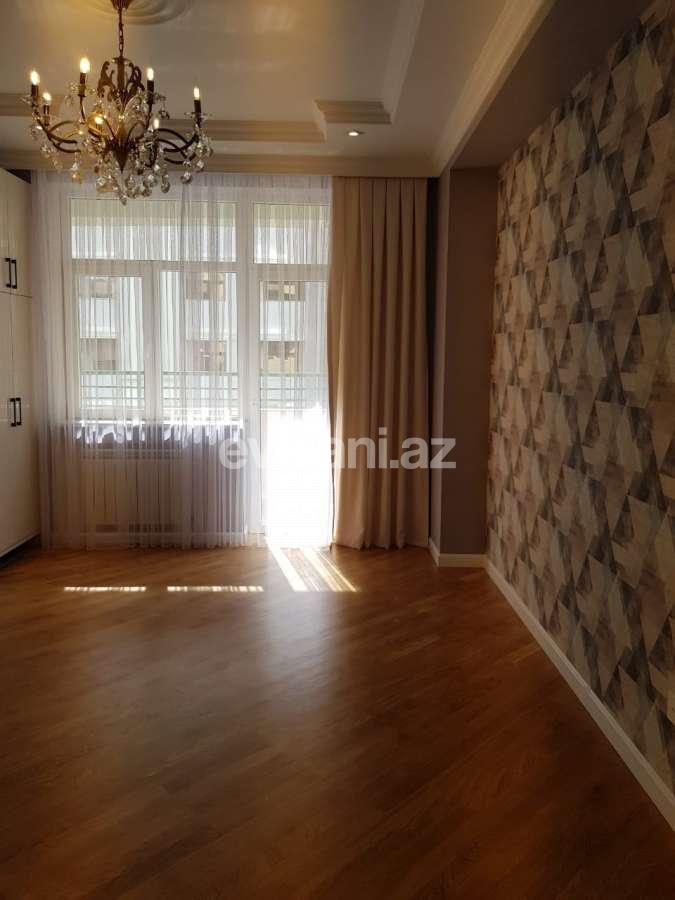 Satılır, yeni tikili, 3 otaqlı, 122 m², Bakı, Nəsimi r.