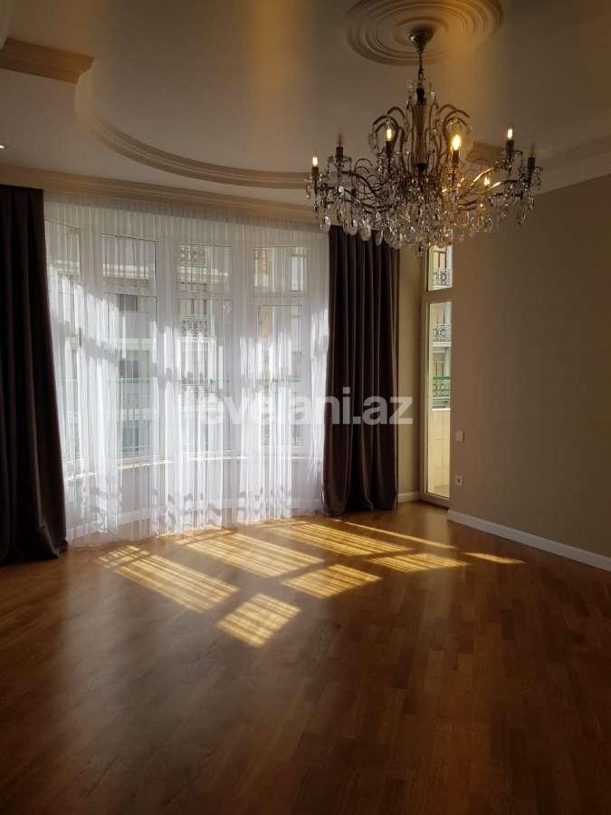 Satılır, yeni tikili, 3 otaqlı, 122 m², Bakı, Nəsimi r.