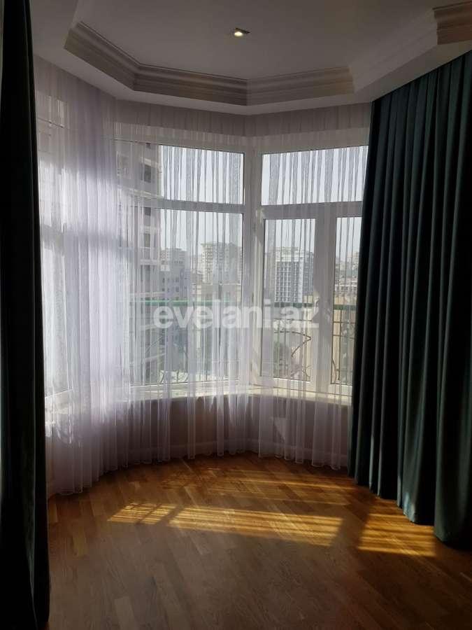 Satılır, yeni tikili, 3 otaqlı, 122 m², Bakı, Nəsimi r.