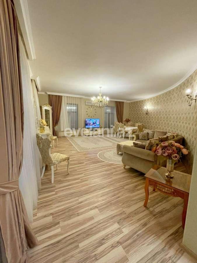 Satılır, həyət evi / bağ, 6 otaqlı, 320 m², Bakı, Xəzər r, Şüvəlan q.