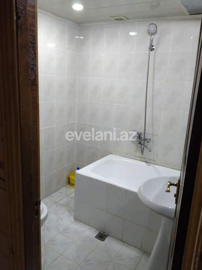 Rent, old building, 3 room, 60 m², Baku, Yasamal r, Inshaatchilar m.