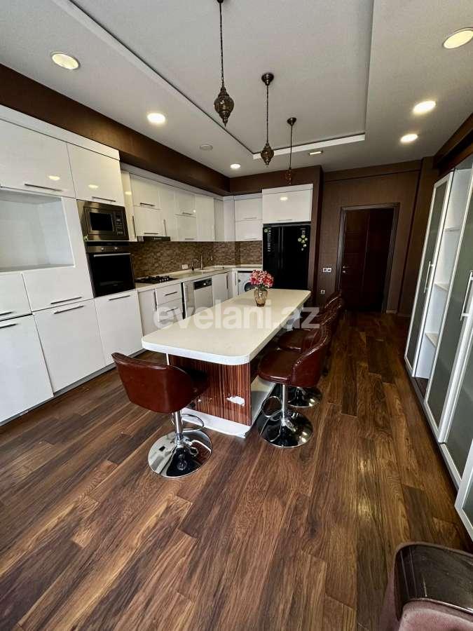 Kirayə verilir, yeni tikili, 4 otaqlı, 208 m², Bakı, Xətai r, Şah İsmayıl Xətai m.