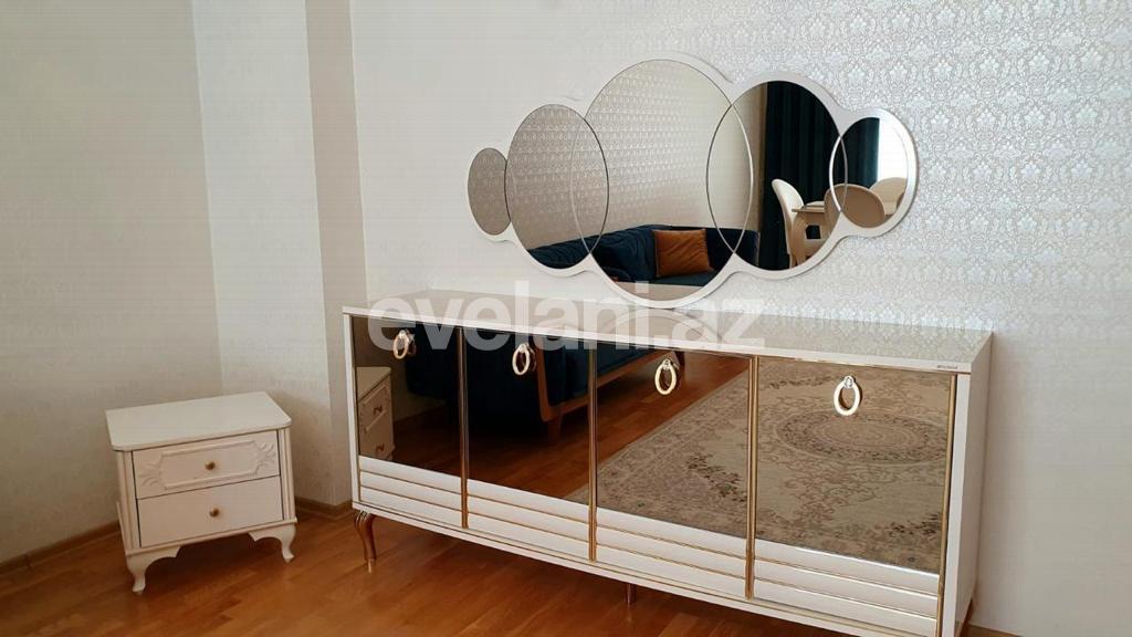 Kirayə verilir, yeni tikili, 2 otaqlı, 82 m², Bakı, Səbail r, Bayıl q, İçəri Şəhər m.