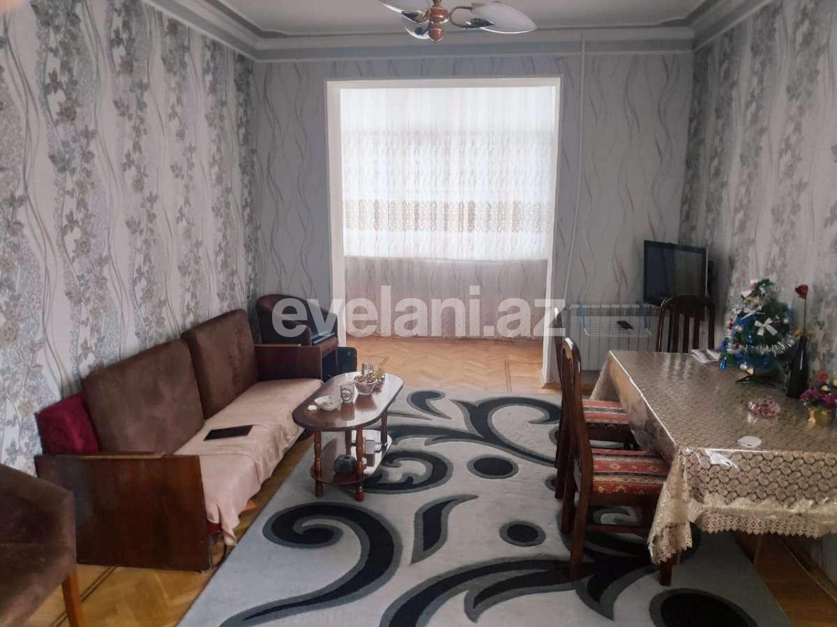 Rent, old building, 2 room, 60 m², Baku, Ganjlik m.
