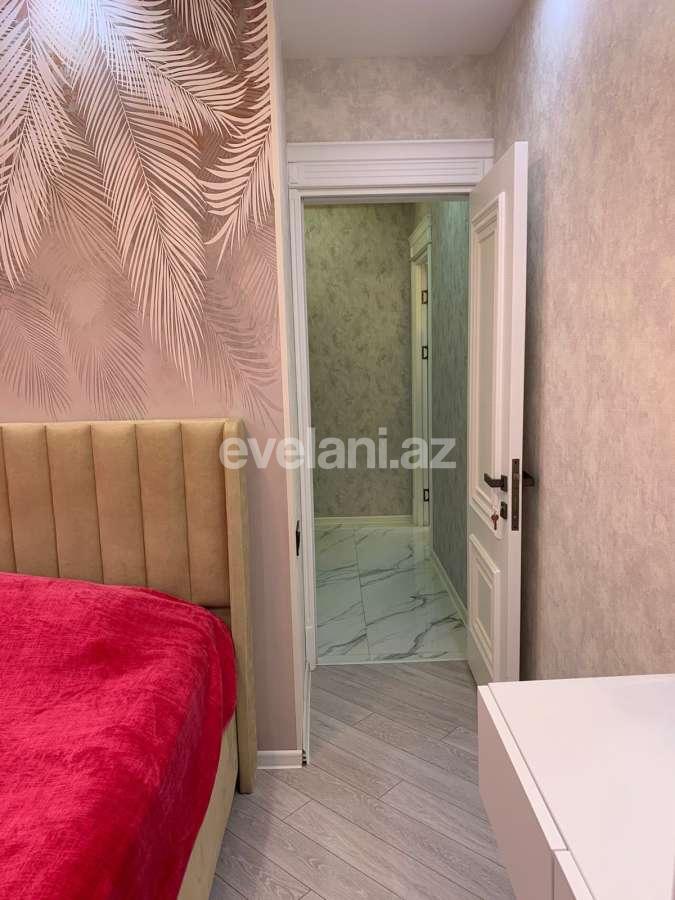 Продаётся, вторичка, 2-комнаты, 45 m², Баку, Бинагадинский r, 8-й микрорайон p, Азадлыг проспекти m.