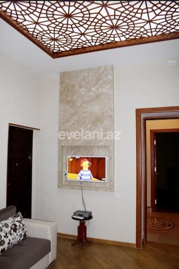 Rent, old building, 1 room, 35 m², Baku, Yasamal r, Inshaatchilar m.