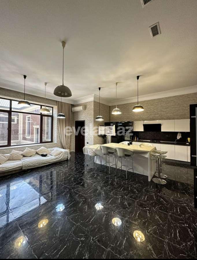 Satılır, villa, 4 otaqlı, 400 m², Bakı, Xəzər r, Şüvəlan q, Koroğlu m.