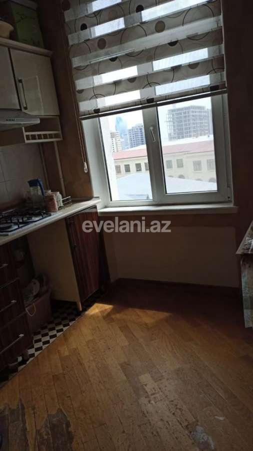 Rent, old building, 2 room, 50 m², Baku, Nasimi r.