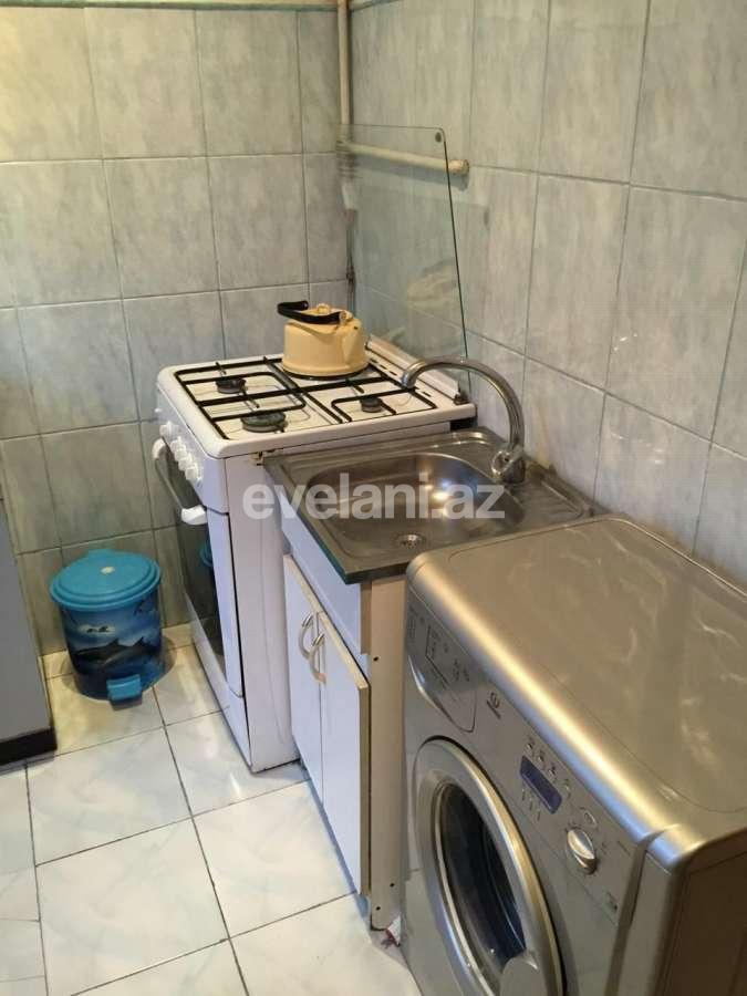 Сдаётся, вторичка, 2-комнаты, 50 m², Баку, Хатаинский r, Шах Исмаил Хатаи m.