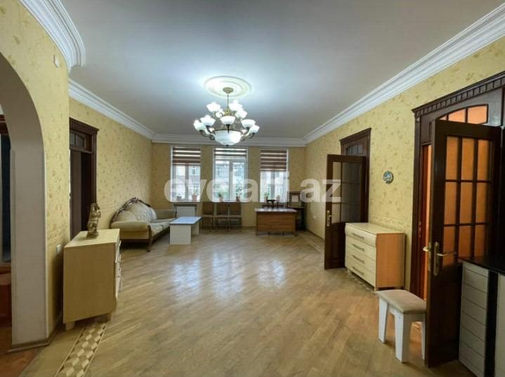Kirayə verilir, ofis, 4 otaqlı, 230 m², Bakı, Nərimanov r, Montin q, Nəriman Nərimanov m.