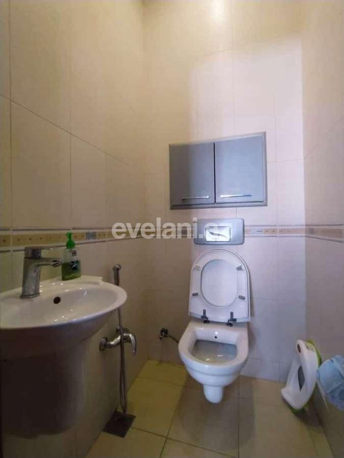 Satılır, köhnə tikili, 3 otaqlı, 77 m², Bakı, Nəsimi r, 28 may m.