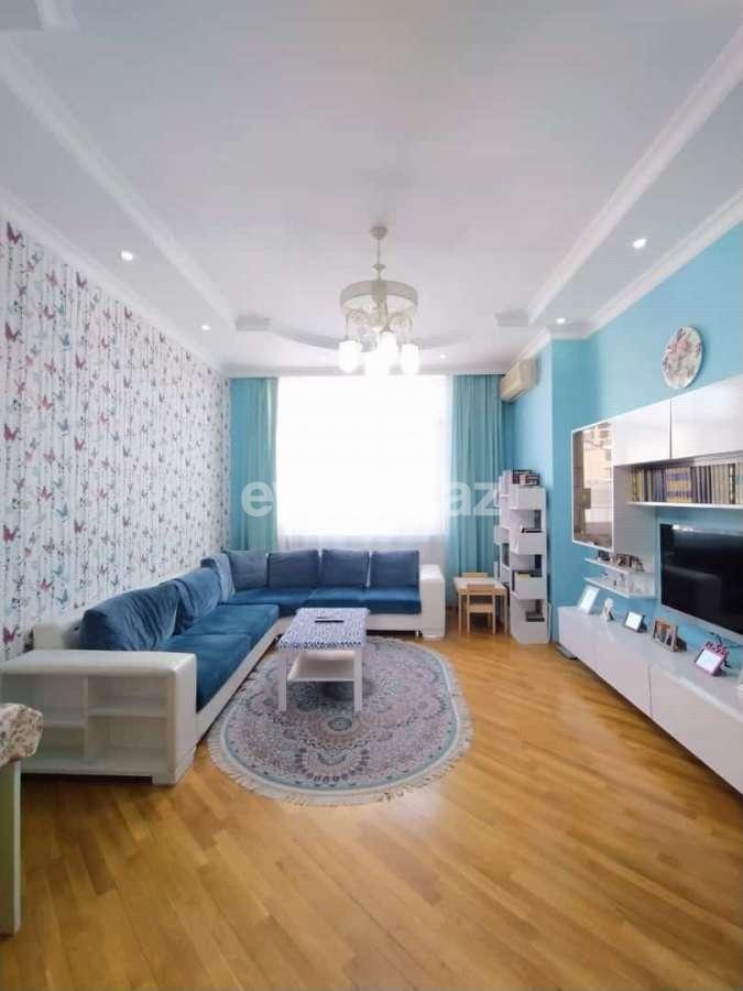 Satılır, köhnə tikili, 3 otaqlı, 77 m², Bakı, Nəsimi r, 28 may m.
