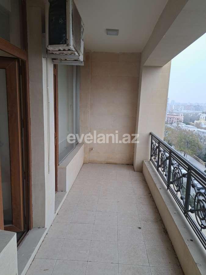 Kirayə verilir, yeni tikili, 3 otaqlı, 110 m², Bakı, Səbail r, İçəri Şəhər m.