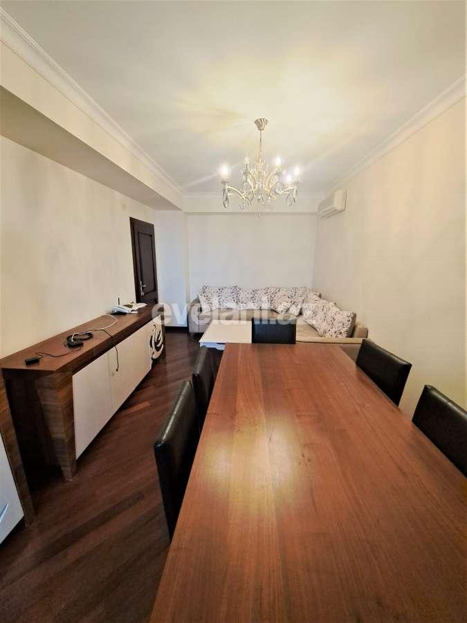 Kirayə verilir, yeni tikili, 3 otaqlı, 110 m², Bakı, Səbail r, İçəri Şəhər m.