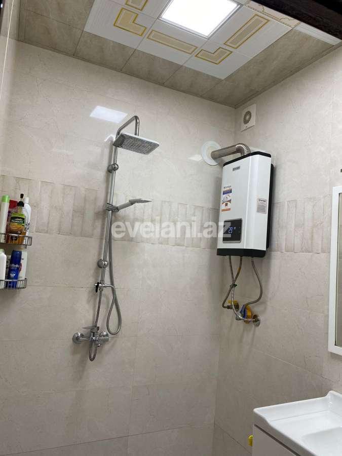 Kirayə verilir, köhnə tikili, 3 otaqlı, 55 m², Bakı, Nəsimi r, 4-cü mikrorayon q, Memar Əcəmi m.