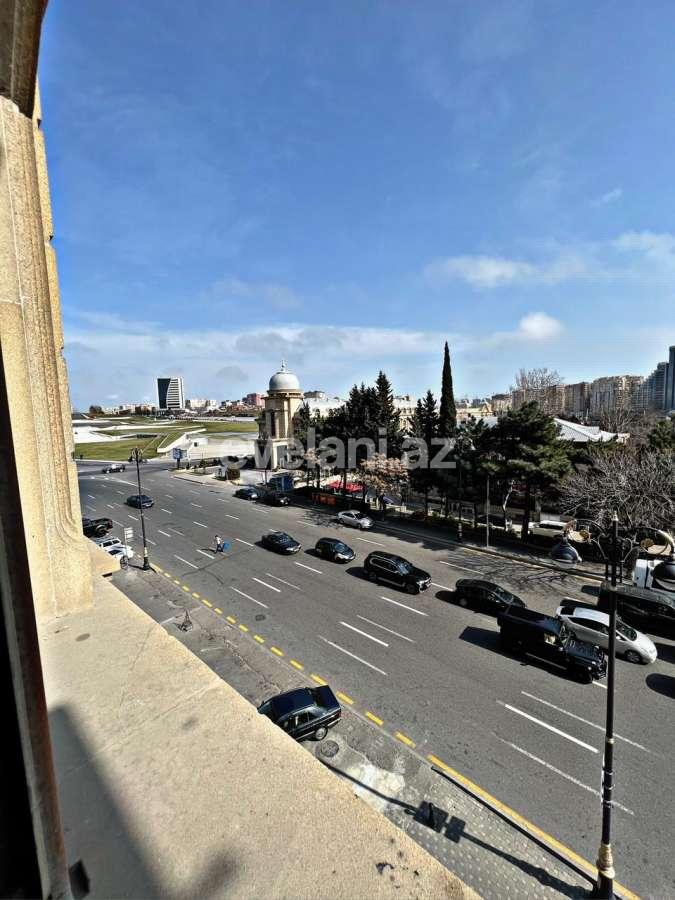 Satılır, köhnə tikili, 2 otaqlı, 55 m², Bakı, Nərimanov r, Gənclik m.