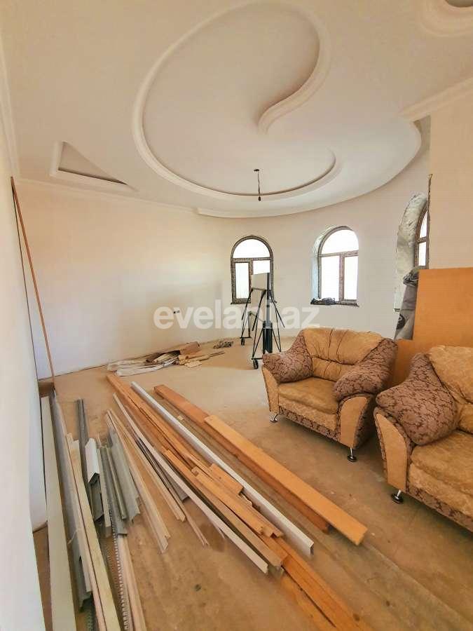 Satılır, villa, 12 otaqlı, 480 m², Bakı, Suraxanı r, Qaraçuxur q.