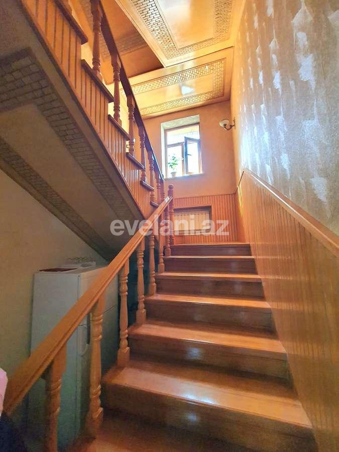 Satılır, villa, 12 otaqlı, 480 m², Bakı, Suraxanı r, Qaraçuxur q.