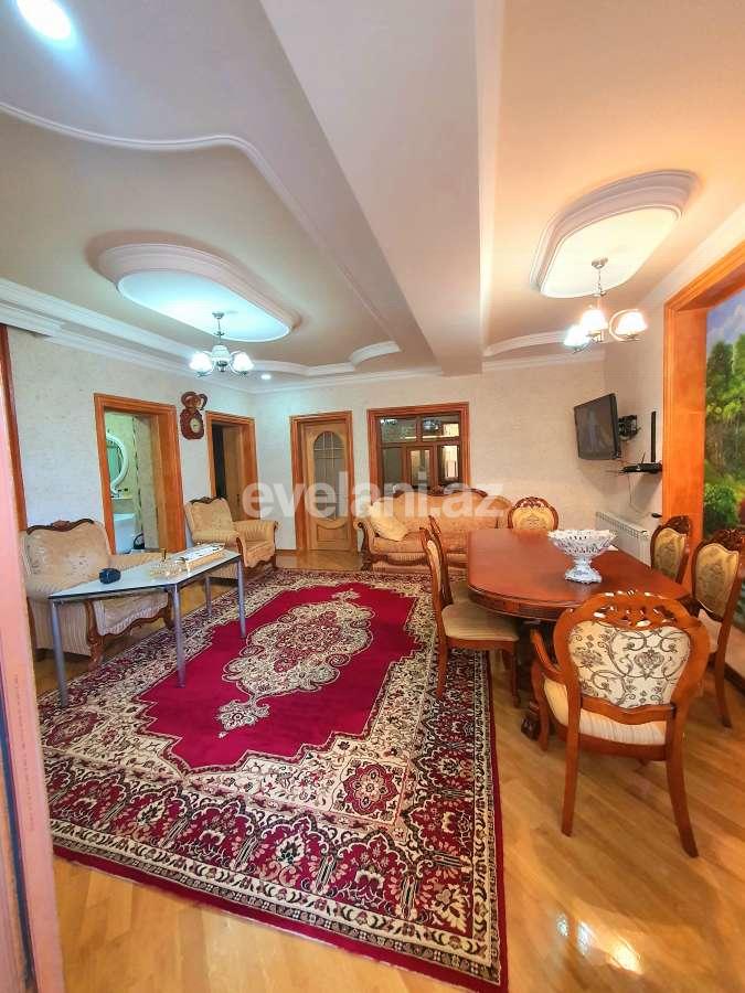 Satılır, villa, 12 otaqlı, 480 m², Bakı, Suraxanı r, Qaraçuxur q.