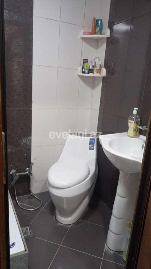 Sale, old building, 3 room, 70 m², Baku, Khatai r, Ahmedli m.