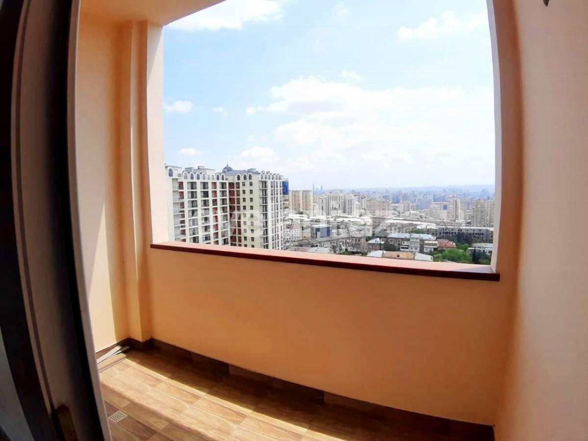 Satılır, yeni tikili, 4 otaqlı, 214 m², Bakı, Yasamal r, Elmlər Akademiyası m.