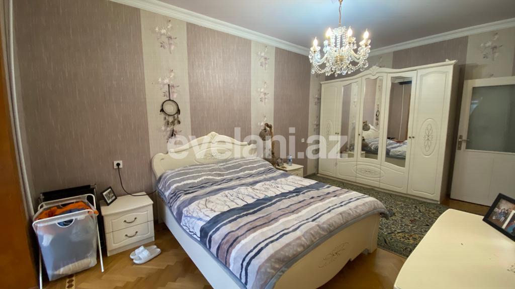 Продаётся, вторичка, 5-комнаты, 125 m², Баку, Бинагадинский r, 8-й микрорайон p, Азадлыг проспекти m.