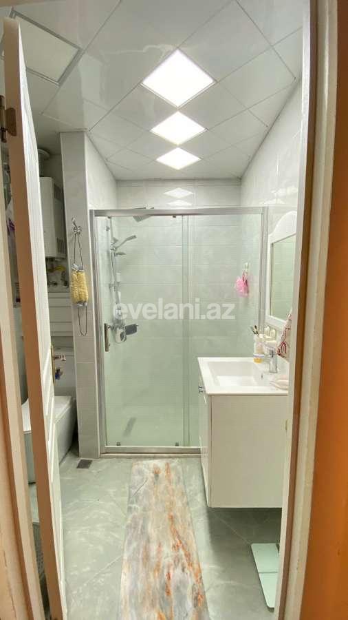 Продаётся, вторичка, 5-комнаты, 125 m², Баку, Бинагадинский r, 8-й микрорайон p, Азадлыг проспекти m.