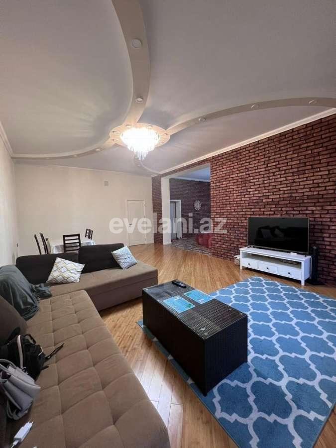 Satılır, həyət evi / bağ, 5 otaqlı, 9 m², Bakı, Abşeron r, Novxanı q.