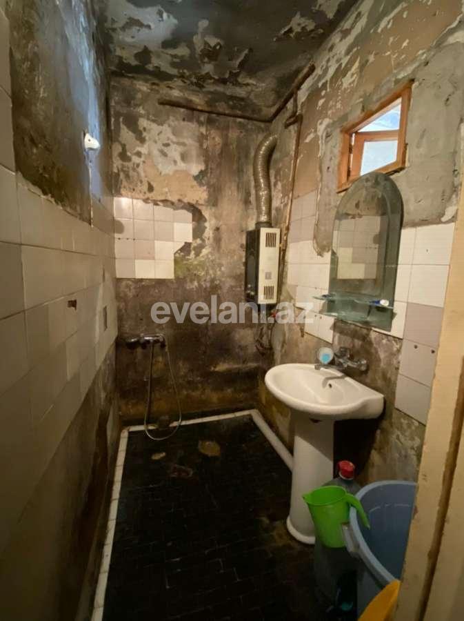 Satılır, köhnə tikili, 4 otaqlı, 120 m², Bakı, Binəqədi r, 9-cu mikrorayon q, Nəsimi m.