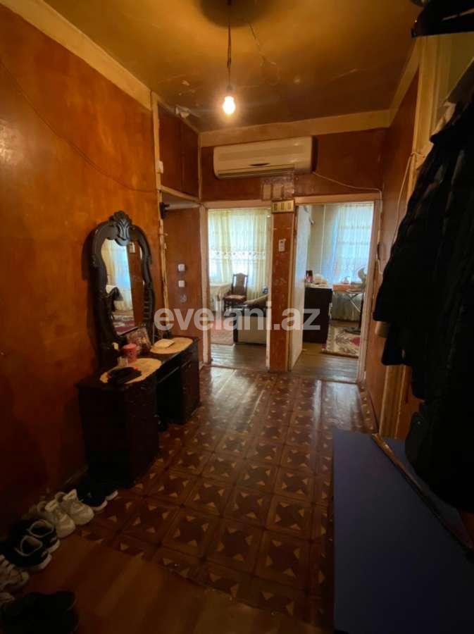 Satılır, köhnə tikili, 4 otaqlı, 120 m², Bakı, Binəqədi r, 9-cu mikrorayon q, Nəsimi m.