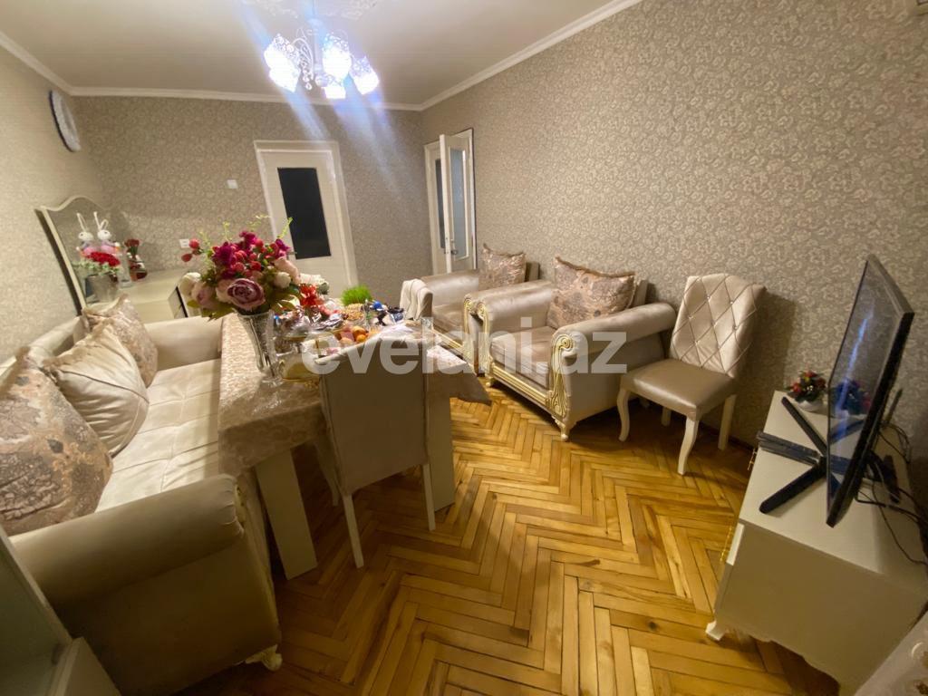 Продаётся, вторичка, 3-комнаты, 60 m², Баку, Ясамальский r, Ясамал p, Иншаатчылар m.