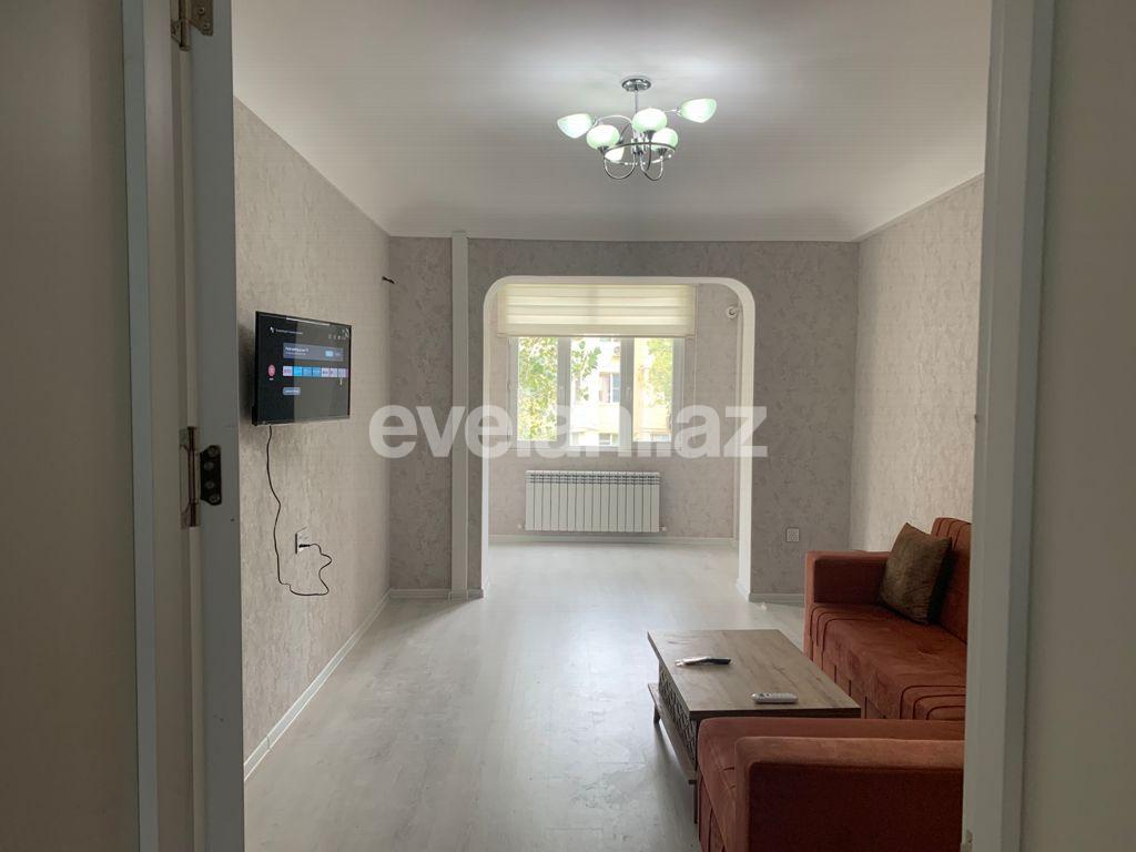 Rent, old building, 2 room, 65 m², Baku, Nasimi r, 28 may m.