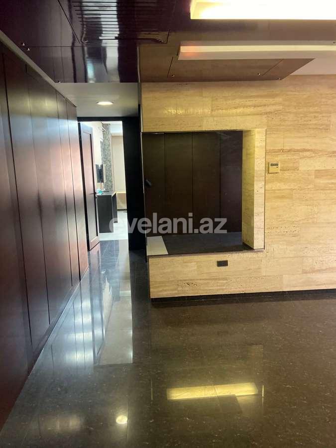 Kirayə verilir, yeni tikili, 4 otaqlı, 190 m², Bakı, Xətai r, Şah İsmayıl Xətai m.