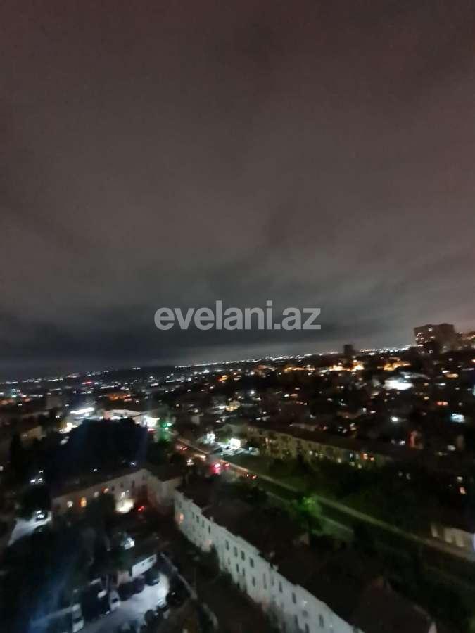 Satılır, yeni tikili, 2 otaqlı, 62 m², Bakı, Binəqədi r, 8-ci mikrorayon q, Azadlıq prospekti m.