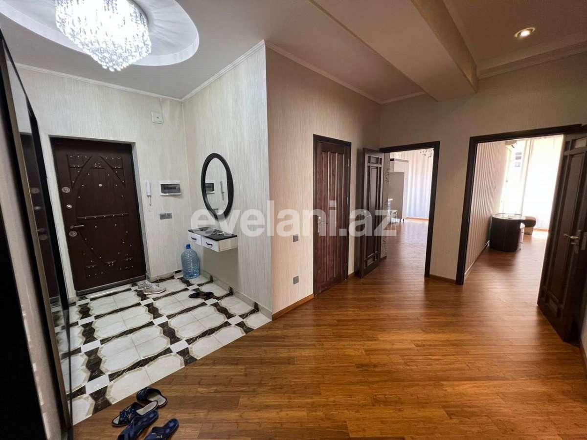 Satılır, yeni tikili, 3 otaqlı, 130 m², Bakı, Binəqədi r, 9-cu mikrorayon q, Memar Əcəmi m.
