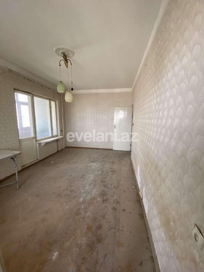 Satılır, köhnə tikili, 3 otaqlı, 90 m², Bakı, Binəqədi r, 6-cı mikrorayon q, Nəsimi m.