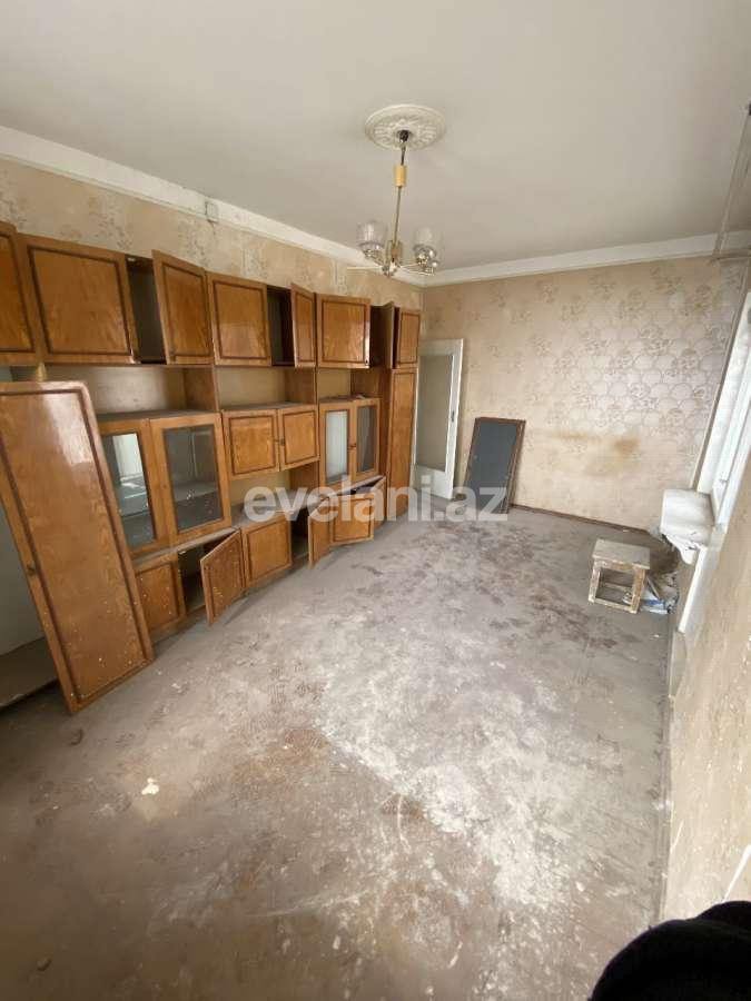 Satılır, köhnə tikili, 3 otaqlı, 90 m², Bakı, Binəqədi r, 6-cı mikrorayon q, Nəsimi m.