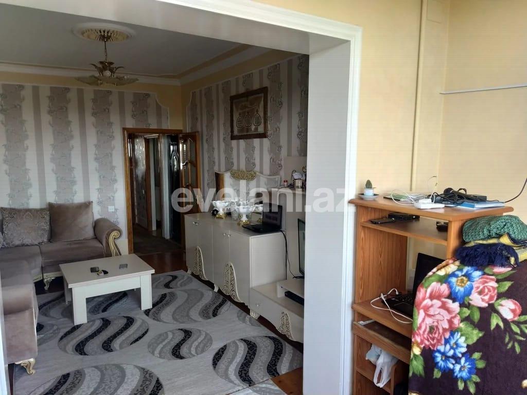 Satılır, köhnə tikili, 2 otaqlı, 70 m², Bakı, Nizami r.