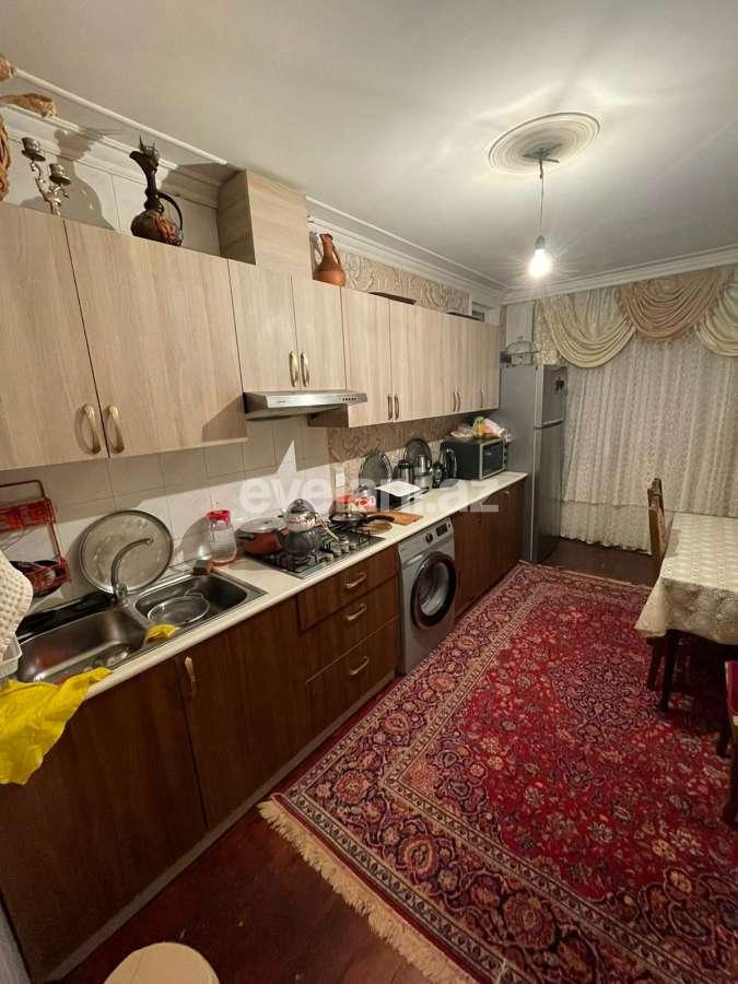 Satılır, köhnə tikili, 3 otaqlı, 97 m², Bakı, Nərimanov r.