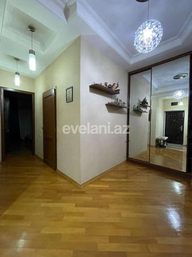 Satılır, yeni tikili, 4 otaqlı, 120 m², Bakı, Binəqədi r, 9-cu mikrorayon q, Memar Əcəmi m.