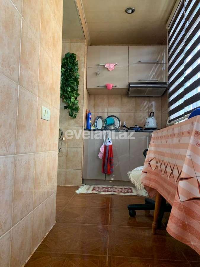 Sale, old building, 3 room, 106 m², Baku, Nasimi r.