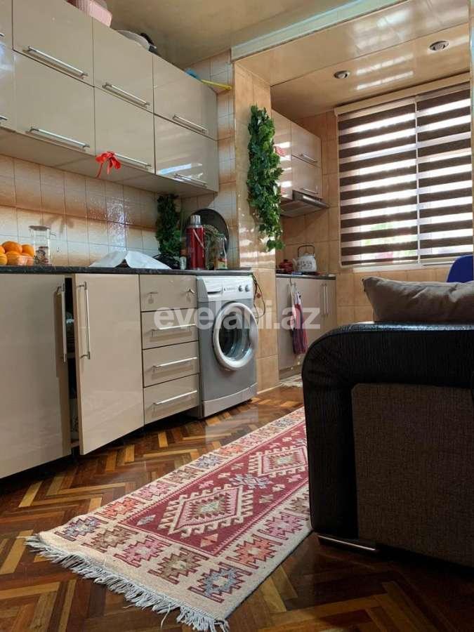 Sale, old building, 3 room, 106 m², Baku, Nasimi r.