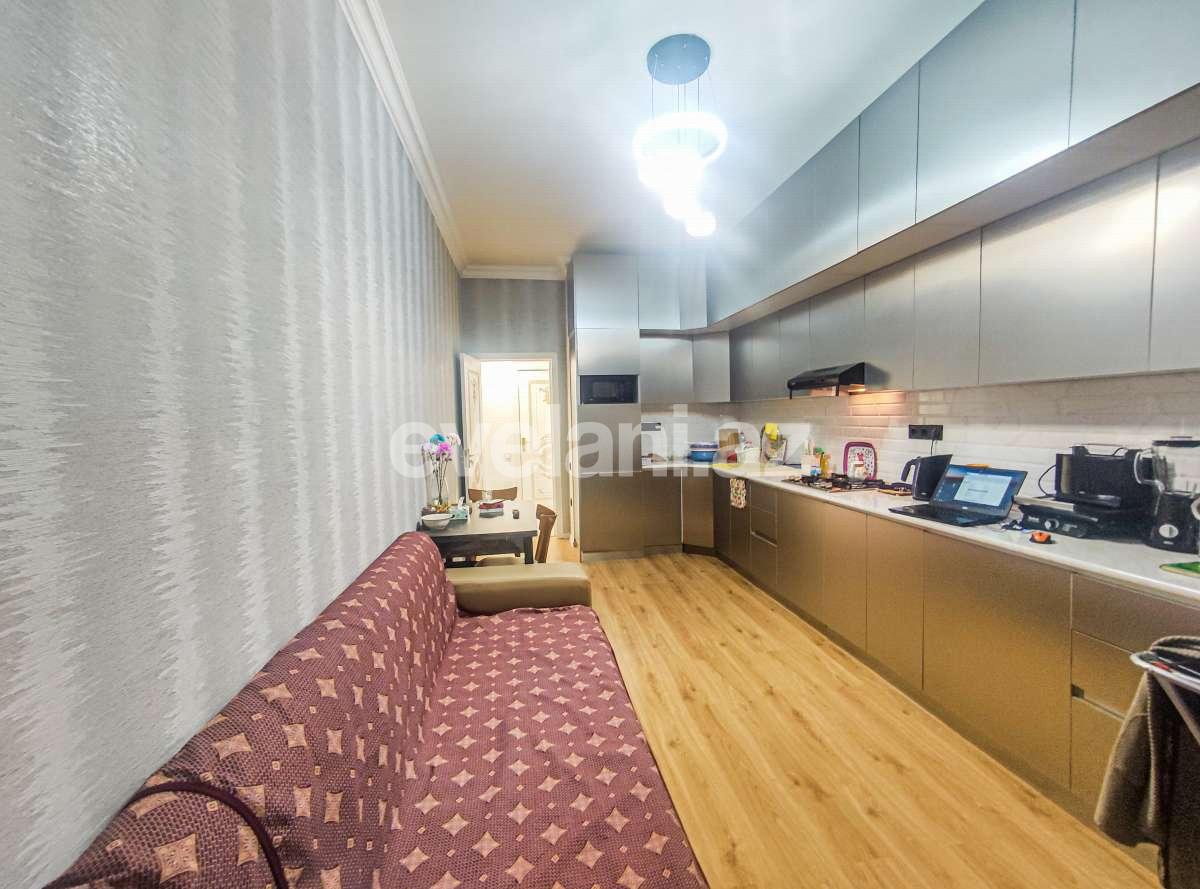 Kirayə verilir, yeni tikili, 2 otaqlı, 110 m², Bakı, Nizami r, Qara Qarayev m.