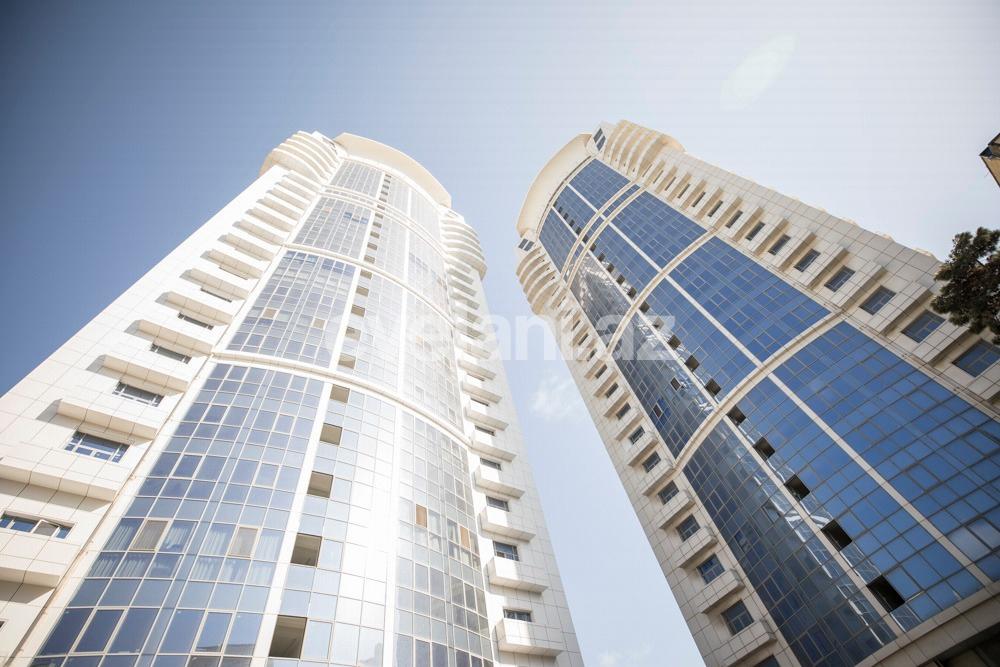 Satılır, yeni tikili, 3 otaqlı, 165 m², Bakı, Nəsimi r, 28 may m.